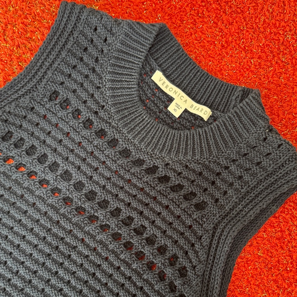 Veronica Beard Navy Sleeveless Knit Top